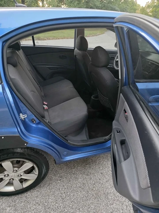 2009 Kia Rio - Image 9 of 13