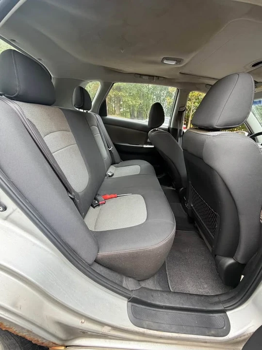2009 Kia Forte - Image 11 of 16