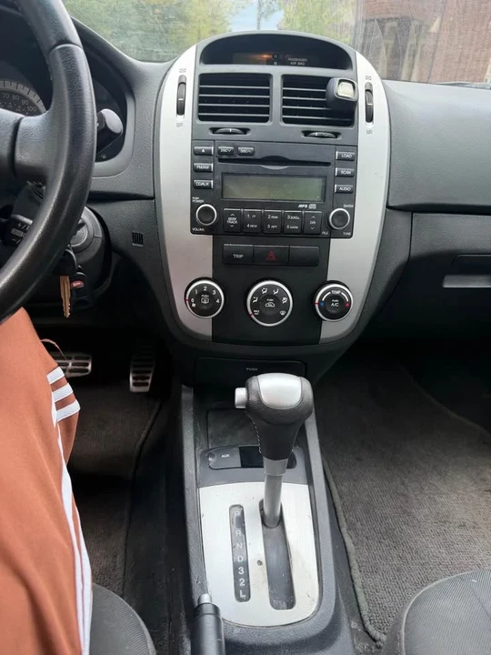 2009 Kia Forte - Image 16 of 16