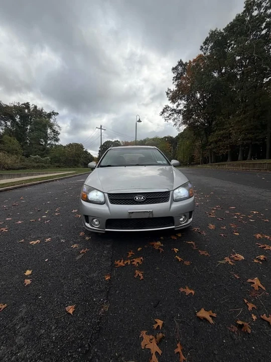 2009 Kia Forte - Image 8 of 16