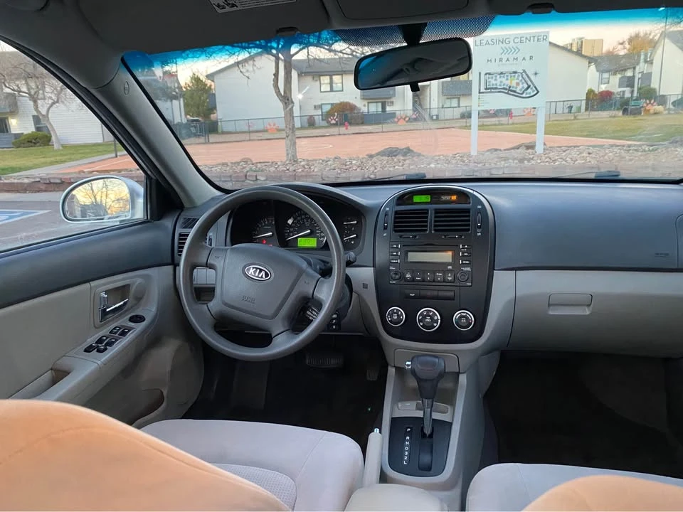 2009 Kia Forte - Image 12 of 13