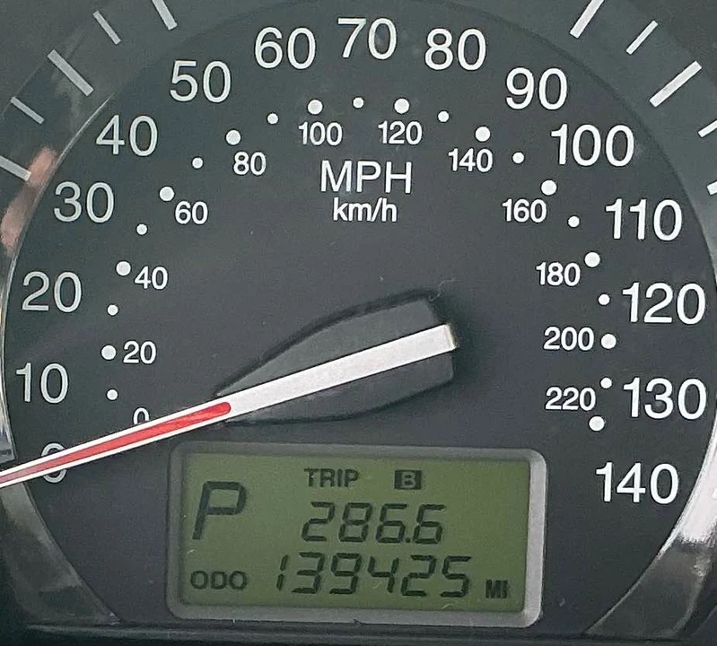 2009 Kia Spectra - Image 6 of 9