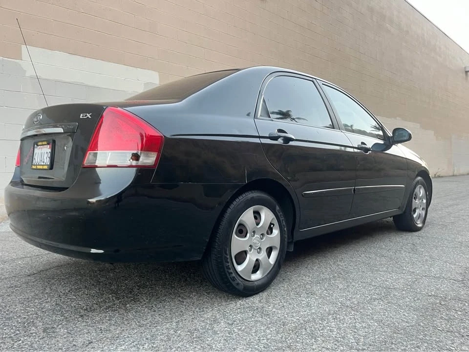 2009 Kia Spectra - Image 3 of 8
