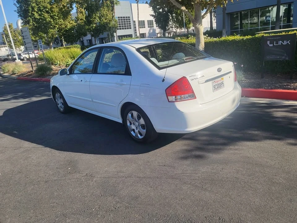 2009 Kia Spectra - Image 5 of 12