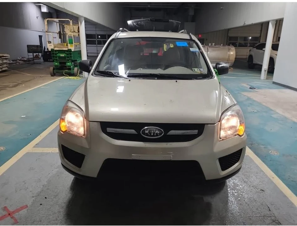 2009 Kia Sportage - Image 6 of 12