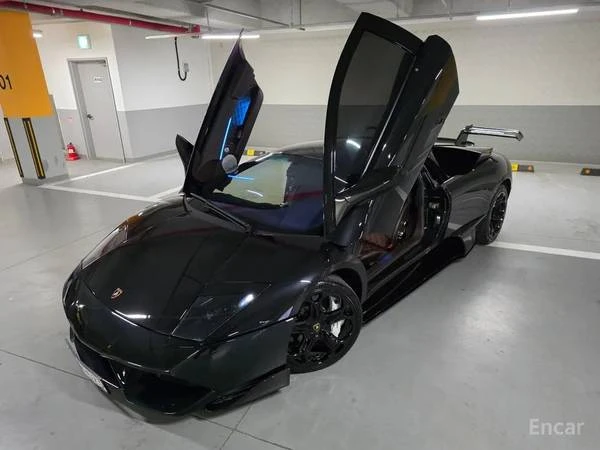 2009 Lamborghini Murcielago - Image 8 of 20