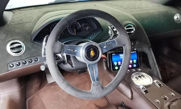 2009 Lamborghini Murcielago - Image 9 of 20
