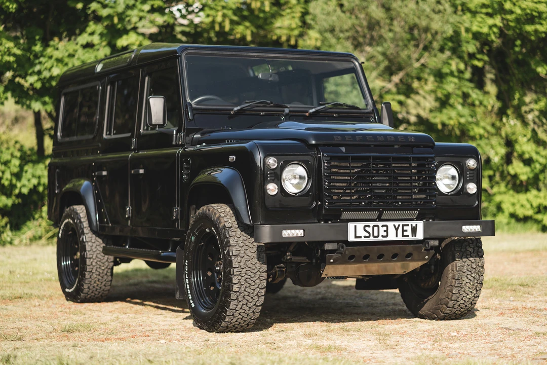 2009 Land Rover Defender 110 - Image 2 of 31
