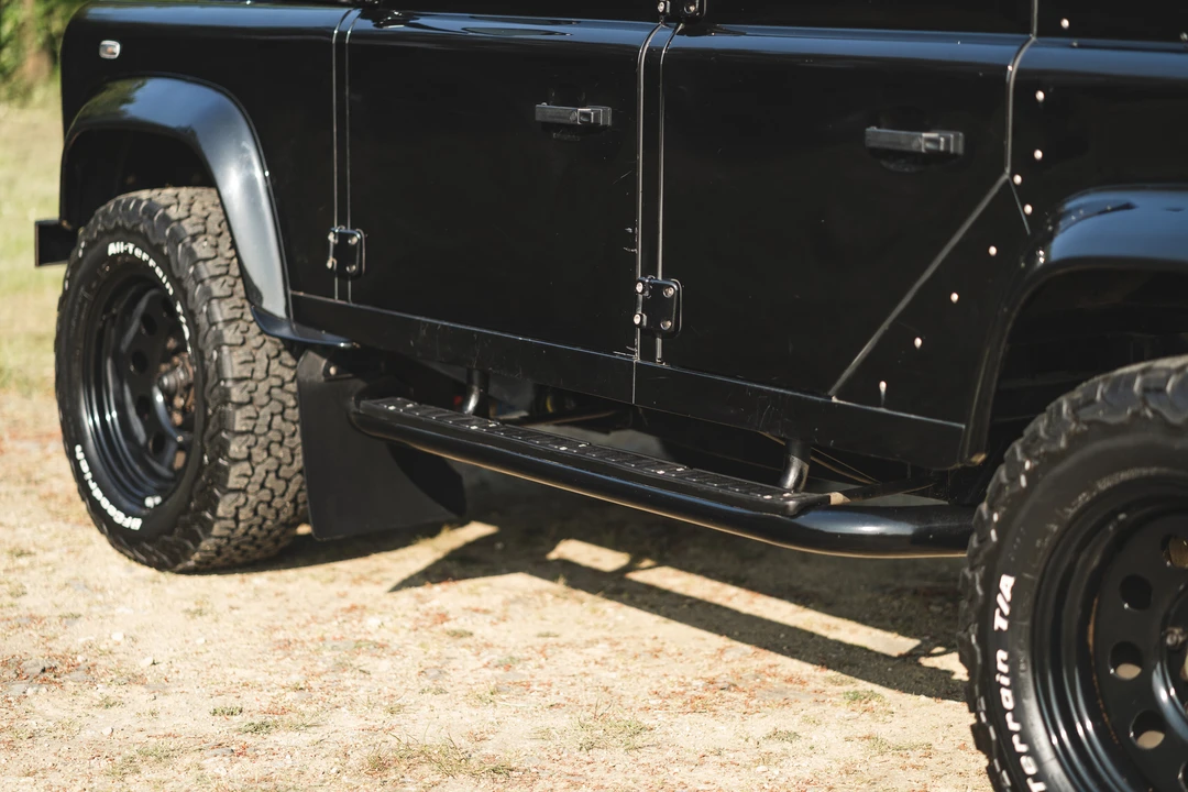 2009 Land Rover Defender 110 - Image 29 of 31
