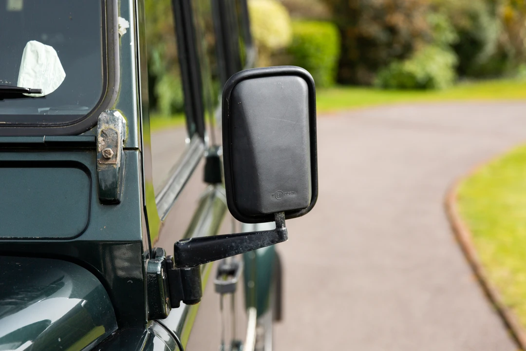 2009 Land Rover Defender 110 - Image 29 of 31