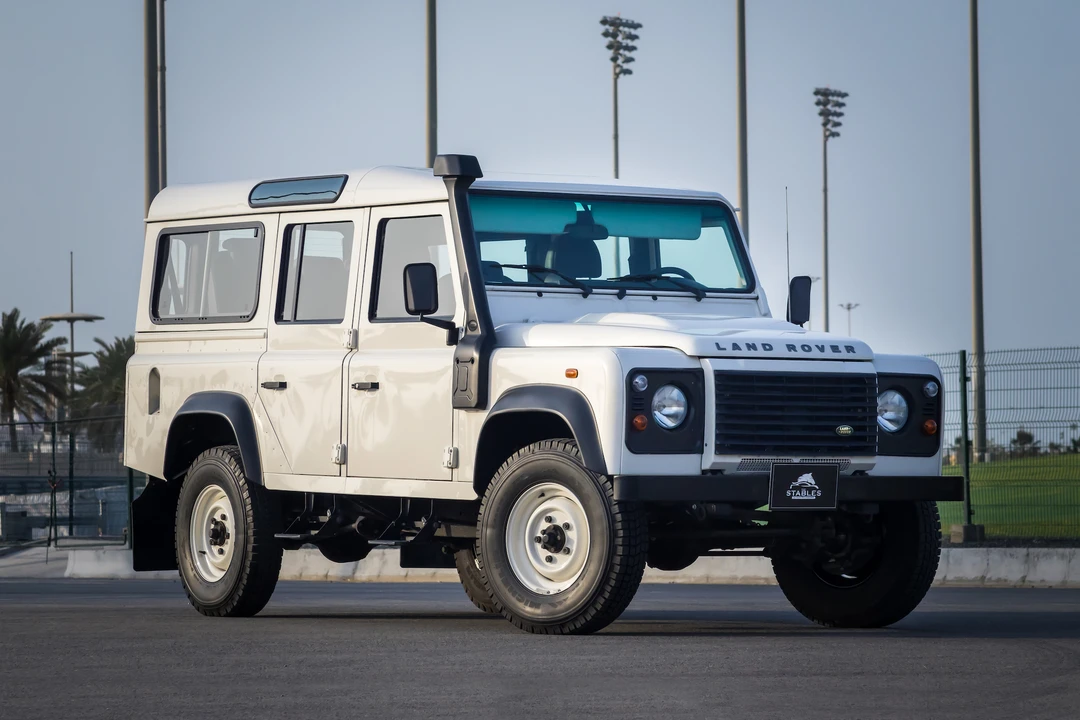 2009 Land Rover Defender 110 - Image 2 of 31
