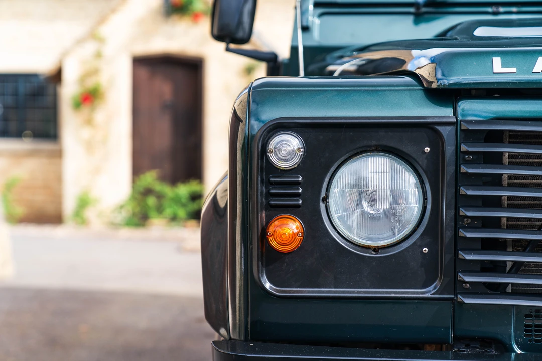 2009 Land Rover Defender 90 - Image 21 of 31