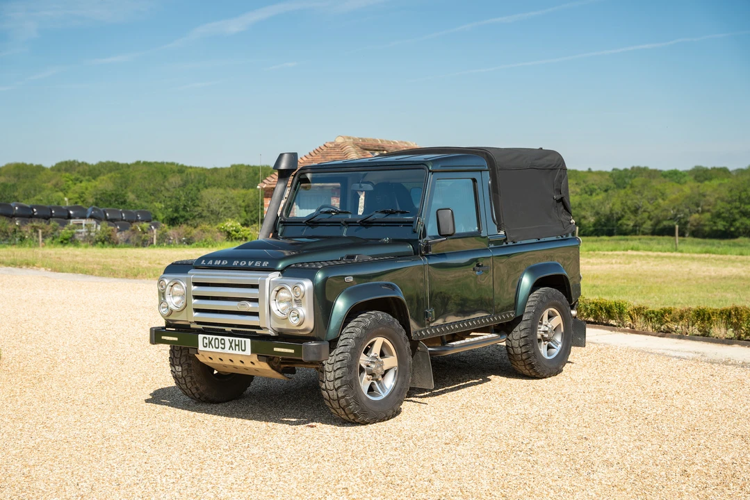 2009 Land Rover Defender 90 - Image 26 of 31