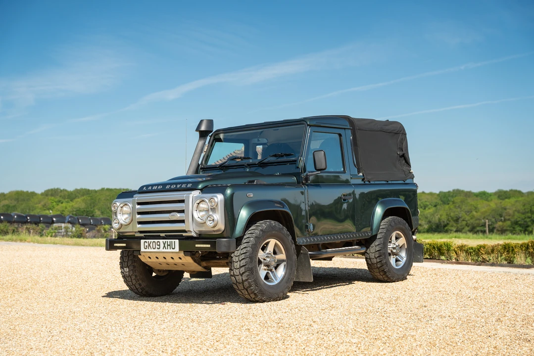 2009 Land Rover Defender 90 - Image 30 of 31