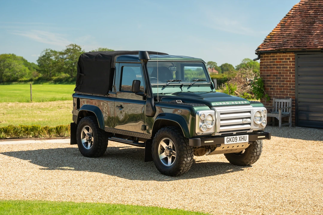 2009 Land Rover Defender 90 - Image 28 of 31