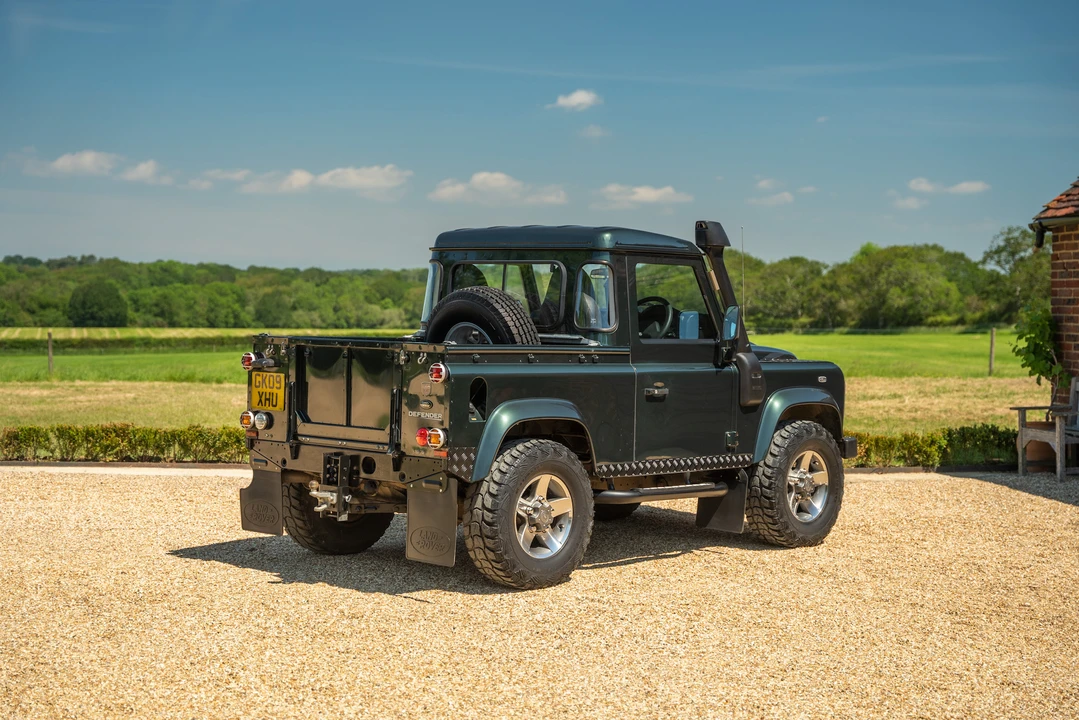 2009 Land Rover Defender 90 - Image 20 of 31