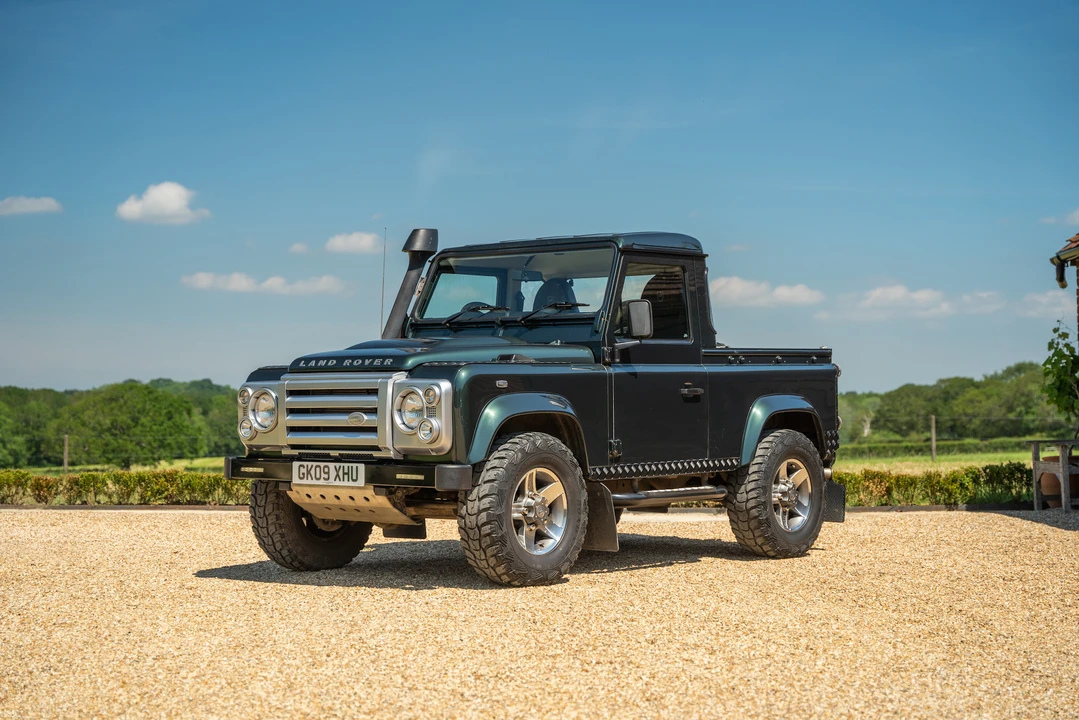 2009 Land Rover Defender 90 - Image 18 of 31