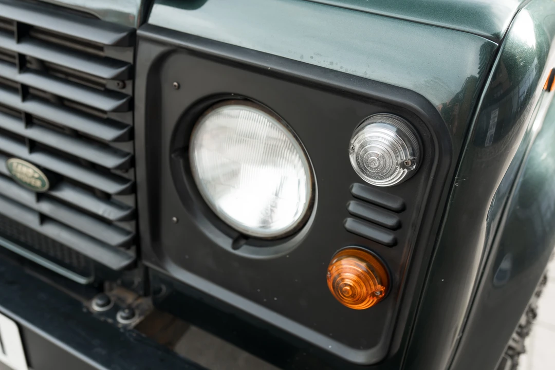 2009 Land Rover Defender 90 - Image 22 of 31