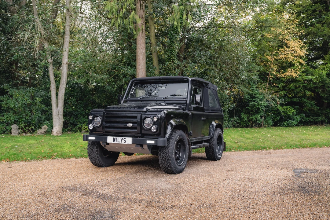 2009 Land Rover Defender 90 - Image 4 of 31