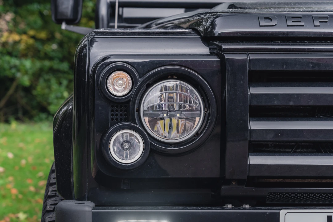 2009 Land Rover Defender 90 - Image 20 of 31
