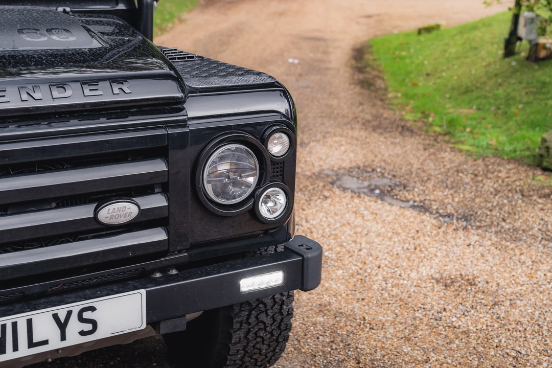 2009 Land Rover Defender 90 - Image 22 of 31