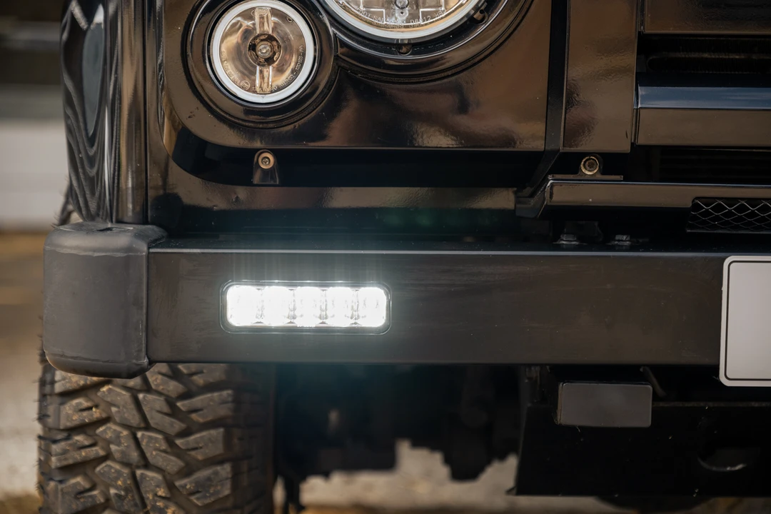 2009 Land Rover Defender 90 - Image 25 of 31