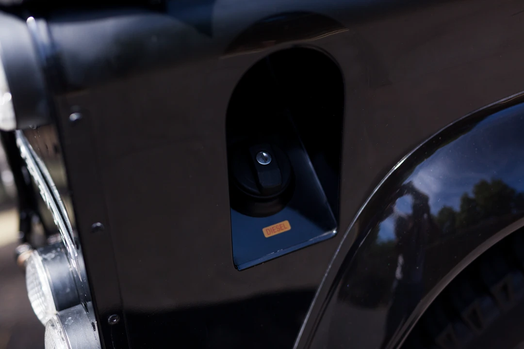 2009 Land Rover Defender 90 - Image 18 of 31