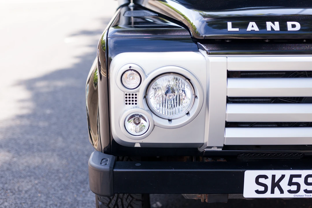 2009 Land Rover Defender 90 - Image 13 of 31