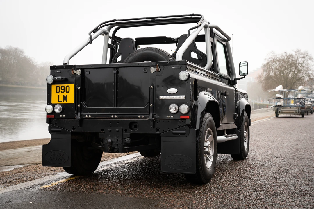 2009 Land Rover Defender 90 - Image 22 of 31