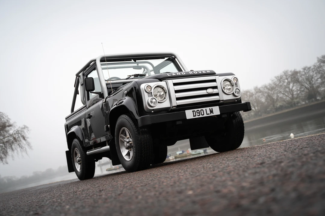 2009 Land Rover Defender 90 - Image 28 of 31
