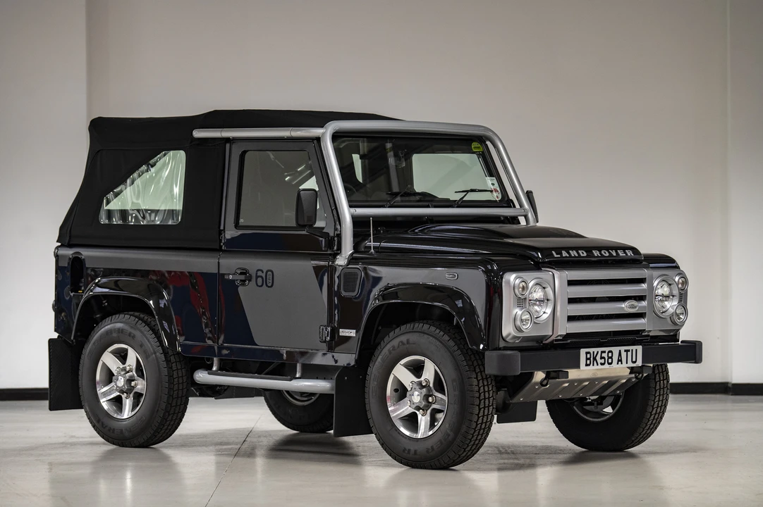 2009 Land Rover Defender 90 - Image 4 of 31