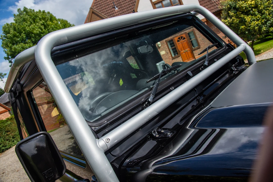 2009 Land Rover Defender 90 - Image 23 of 31