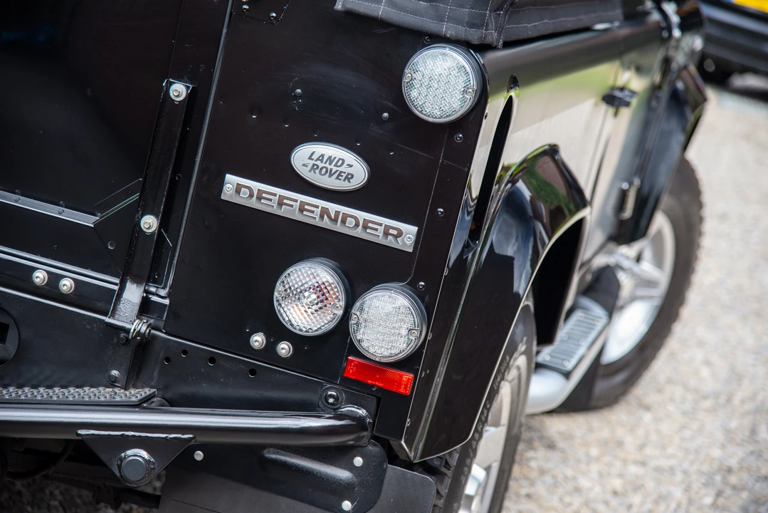 2009 Land Rover Defender 90 - Image 28 of 31