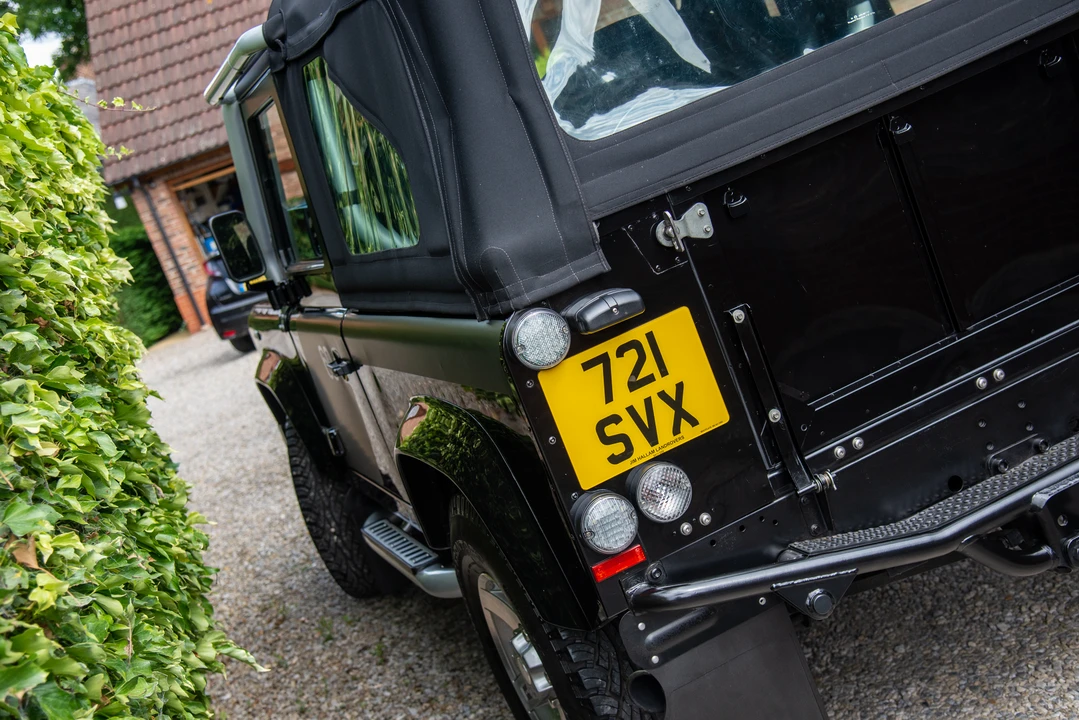 2009 Land Rover Defender 90 - Image 29 of 31