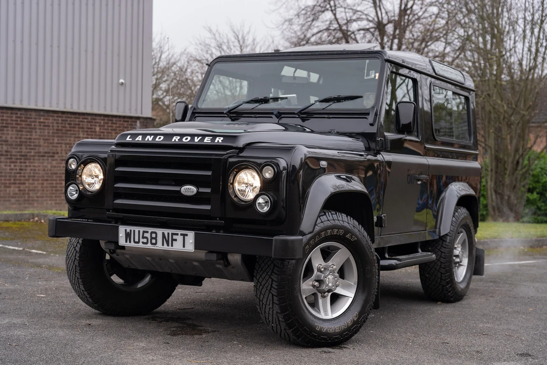 2009 Land Rover Defender 90 - Image 20 of 31
