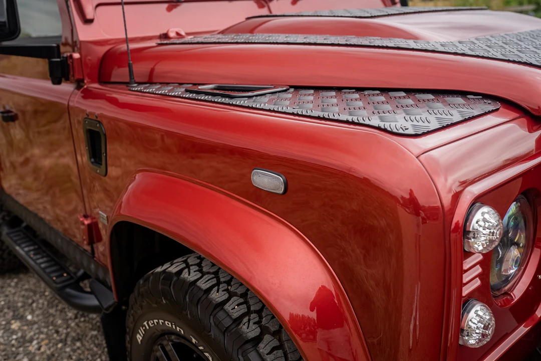 2009 Land Rover Defender 90 - Image 20 of 31