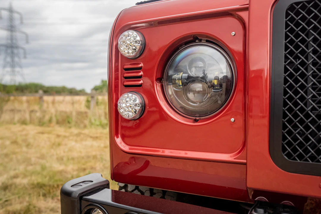 2009 Land Rover Defender 90 - Image 23 of 31