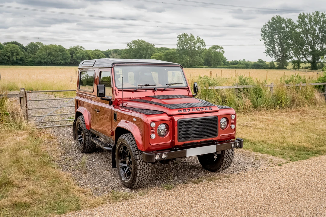 2009 Land Rover Defender 90 - Image 4 of 31