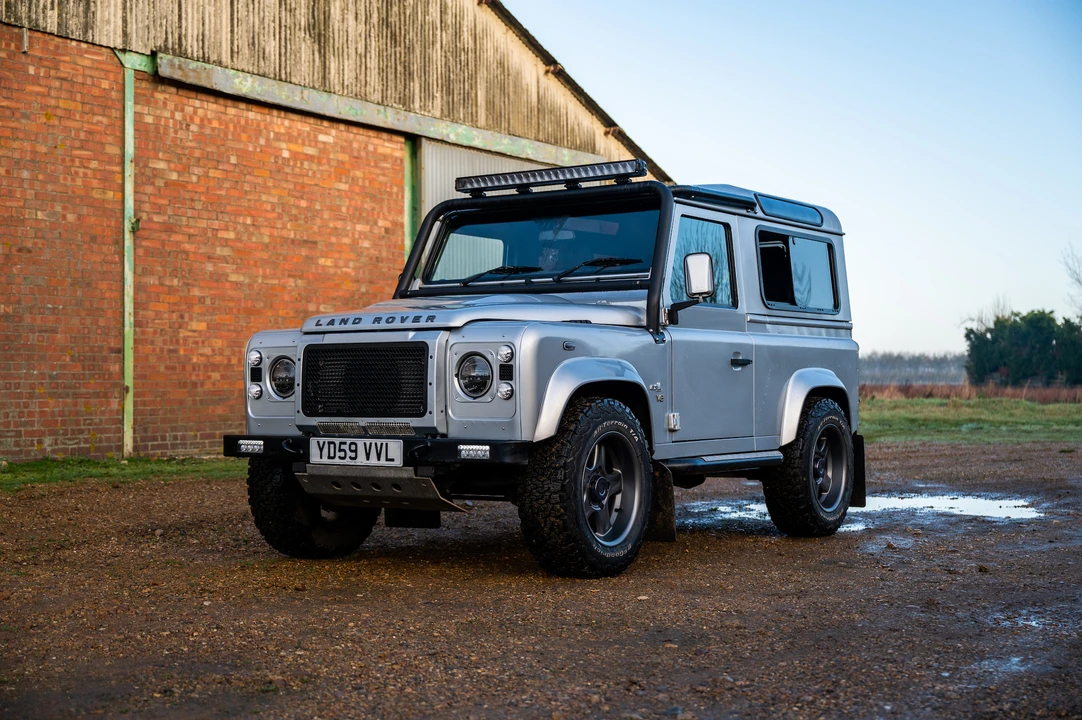 2009 Land Rover Defender 90 - Image 4 of 31