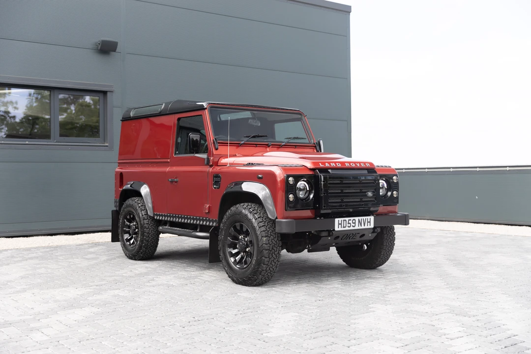 2009 Land Rover Defender 90 - Image 4 of 31