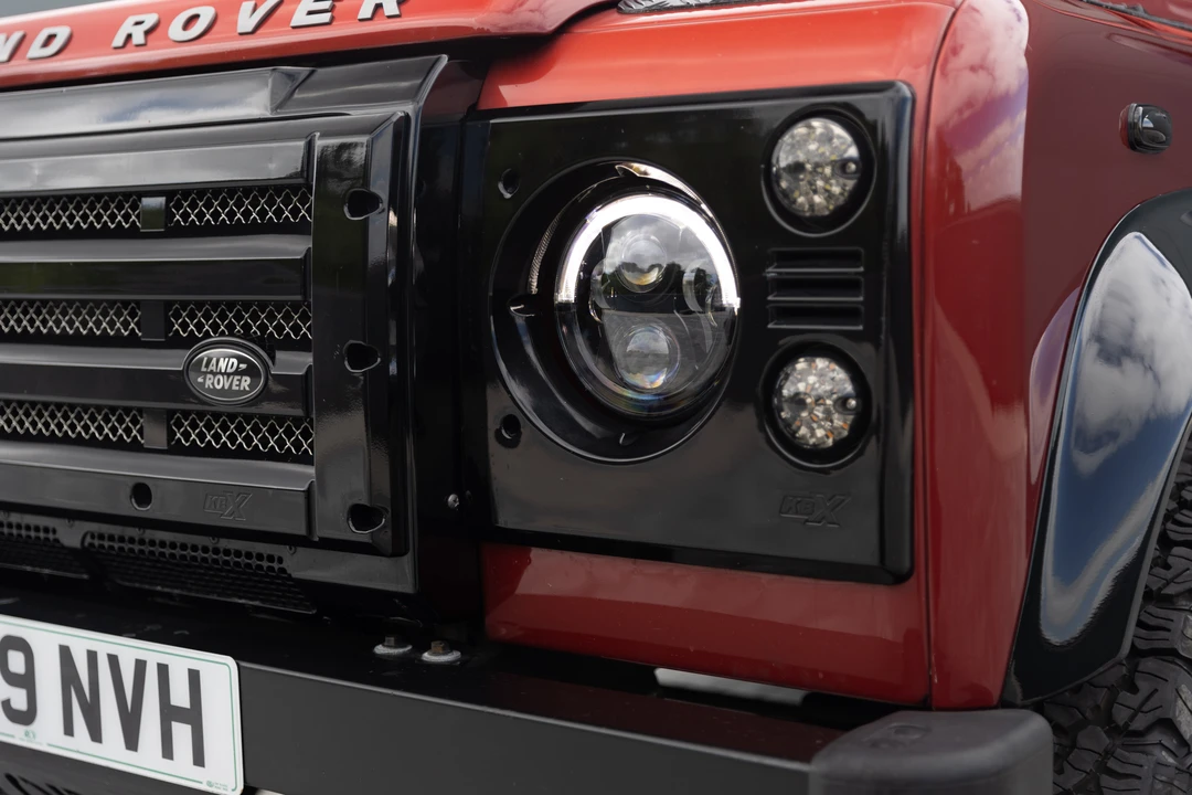 2009 Land Rover Defender 90 - Image 23 of 31