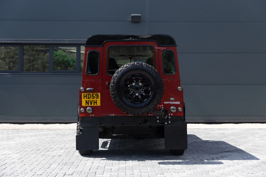 2009 Land Rover Defender 90 - Image 7 of 31