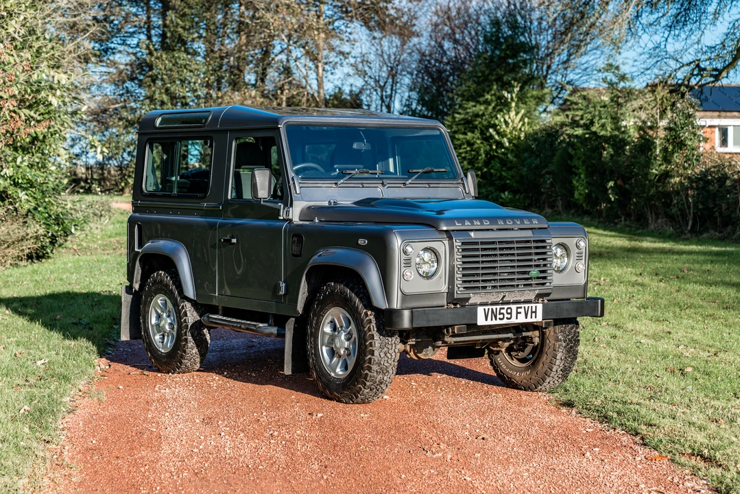2009 Land Rover Defender 90 - Image 4 of 31