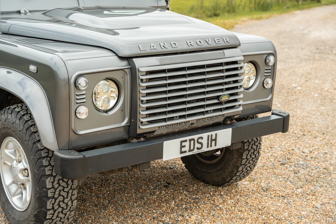 2009 Land Rover Defender 90 - Image 20 of 31