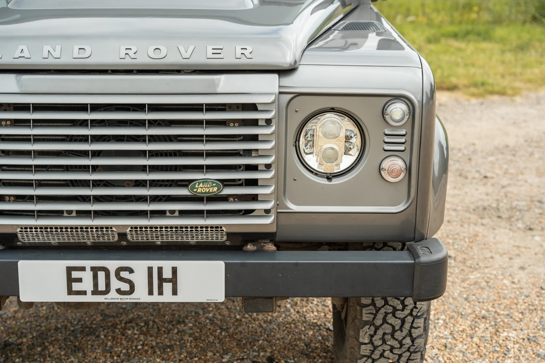 2009 Land Rover Defender 90 - Image 23 of 31