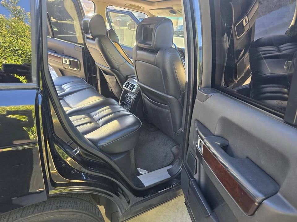 2009 Land Rover Range Rover L322 - Image 9 of 17