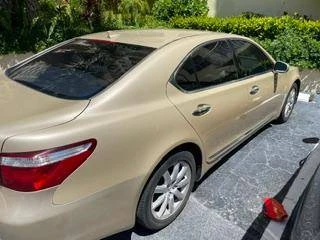 2009 Lexus LS 4th Gen - Image 4 of 7