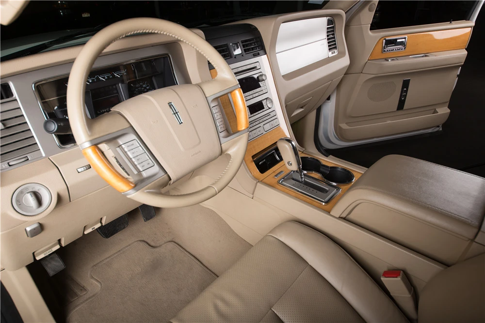 2009 Lincoln Navigator 3rd Gen - Image 4 of 6