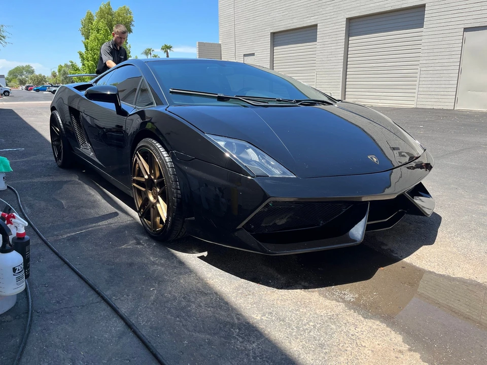 Lamborghini Gallardo LP560-4 - Image 2 of 12
