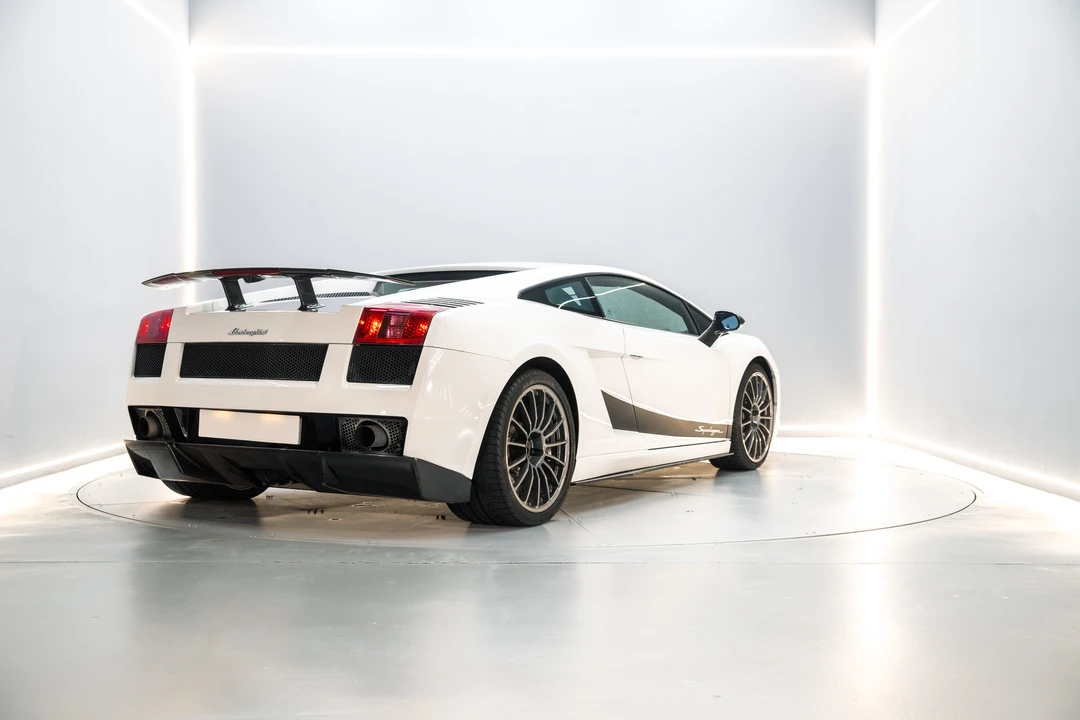 2009 Lamborghini Gallardo Superleggera - Image 8 of 31